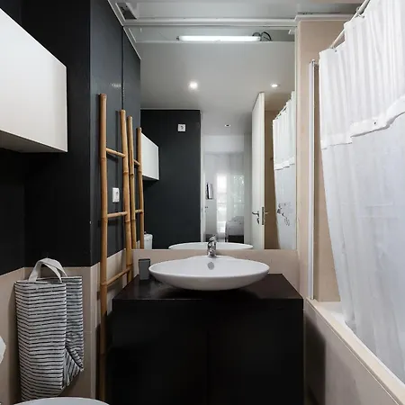 2 Bdr W/pool And Jacuzzi By Lovelystay * Portimão