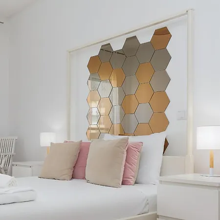 דירה 2 Bdr W/pool And Jacuzzi By Lovelystay