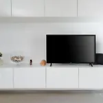 2 Bdr W/pool And Jacuzzi By Lovelystay * Portimão